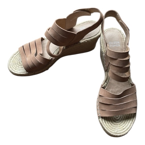 Eileen Fisher strappy wedge espadrille sandal - Picture 2 of 8